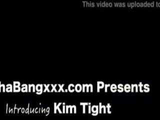 Introducing 김 tight-trailer