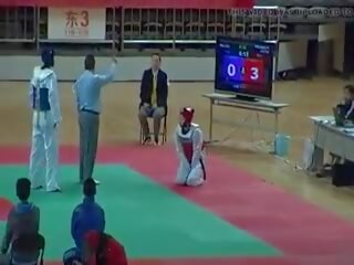 Taekwondo mellbőség ends a harc, ingyenes harc xxx szex film film f6