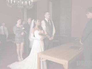 Bride4k. crashing ο γάμος