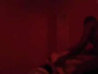 Piros szoba masszázs 2. - ázsiai adolescent -val fekete fellow szex film